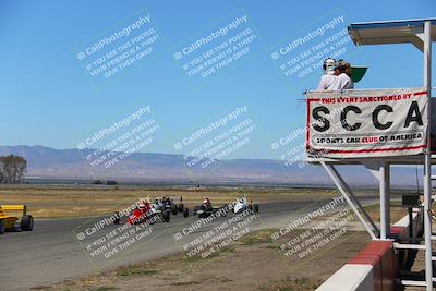 media/Jun-05-2022-CalClub SCCA (Sun) [[19e9bfb4bf]]/Around the Pits/